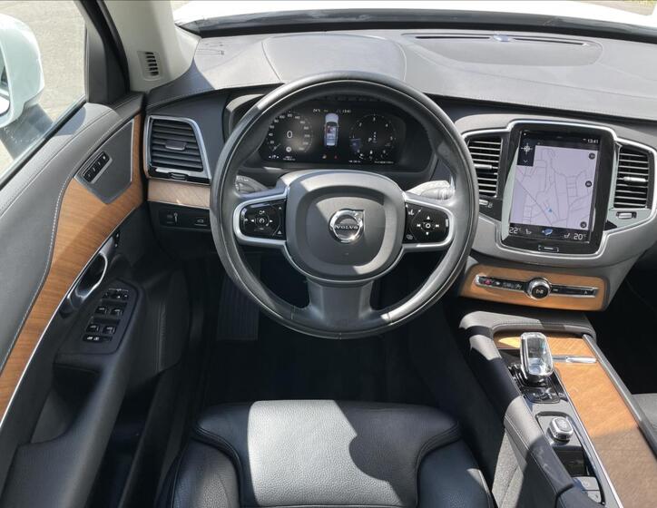Volvo XC90 7