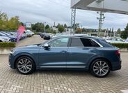 Audi SQ8 3