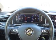 Volkswagen Polo 22