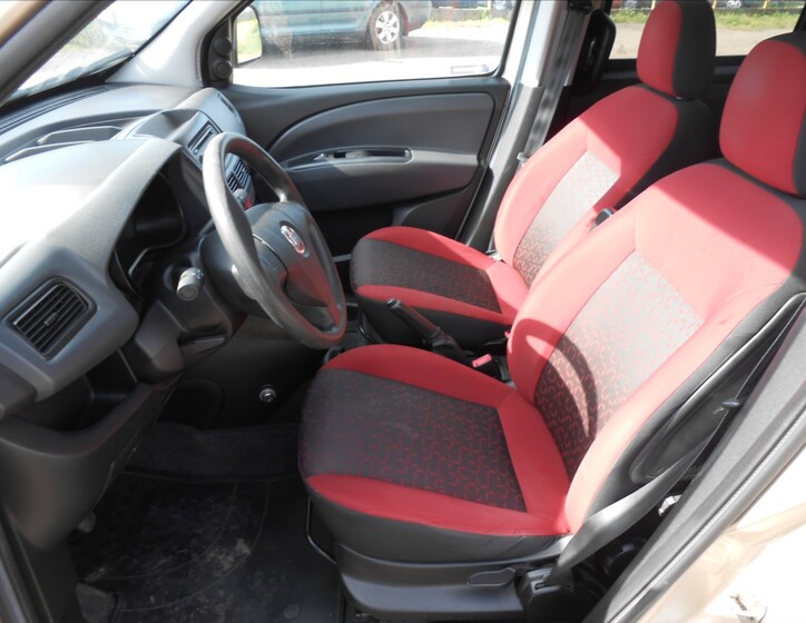 Fiat Dobló 15