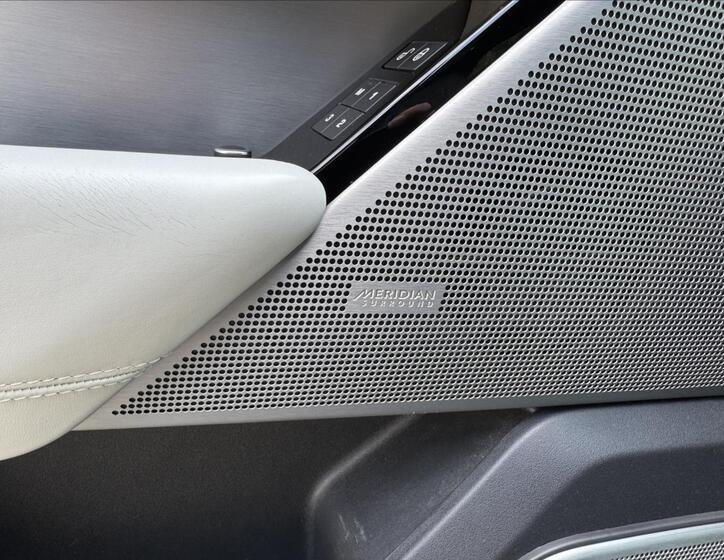 Land Rover Range Rover Velar 53