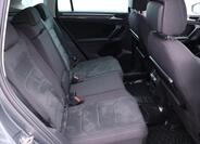Volkswagen Tiguan 13
