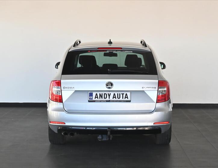 Škoda Superb 4