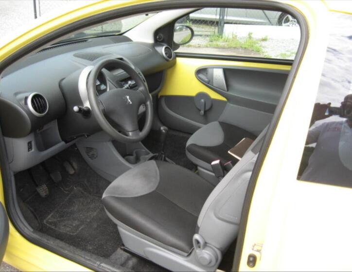 Peugeot 107 8