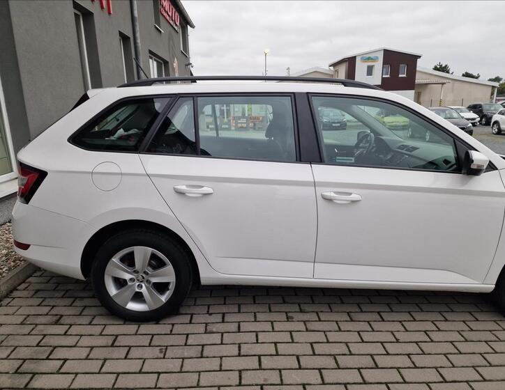 Škoda Fabia 40
