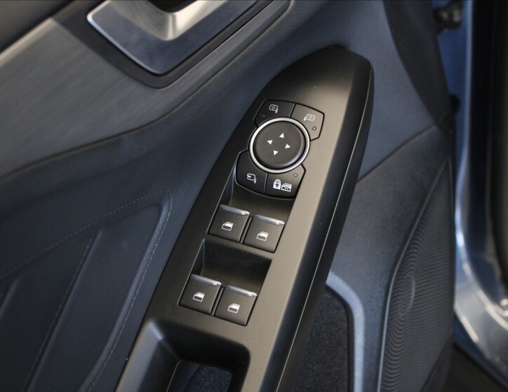 Ford Focus 21