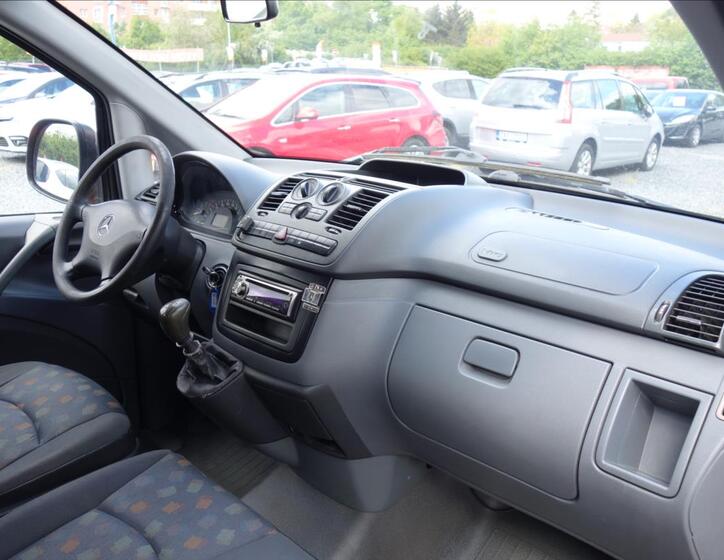 Mercedes-Benz Vito 11