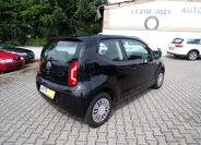 Volkswagen up! 5