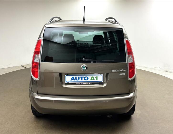 Škoda Roomster 5