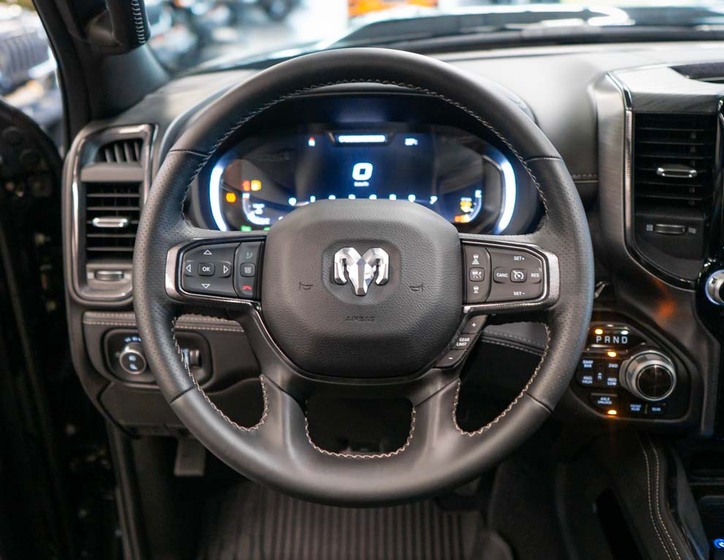 Dodge RAM 18