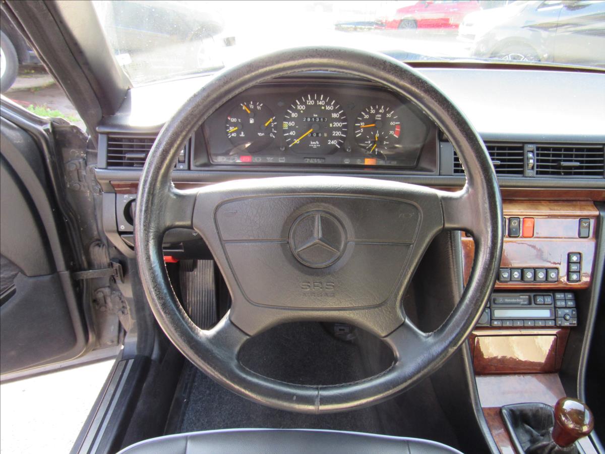 Mercedes-Benz Třídy E