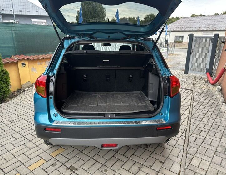 Suzuki Vitara 5