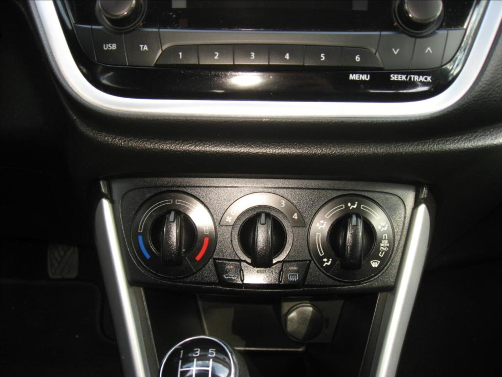 Suzuki S-Cross 26