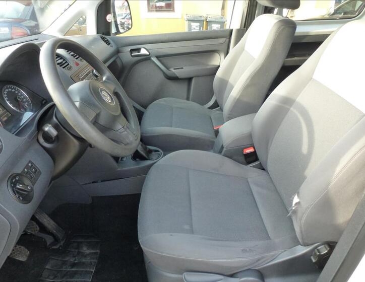 Volkswagen Caddy 12