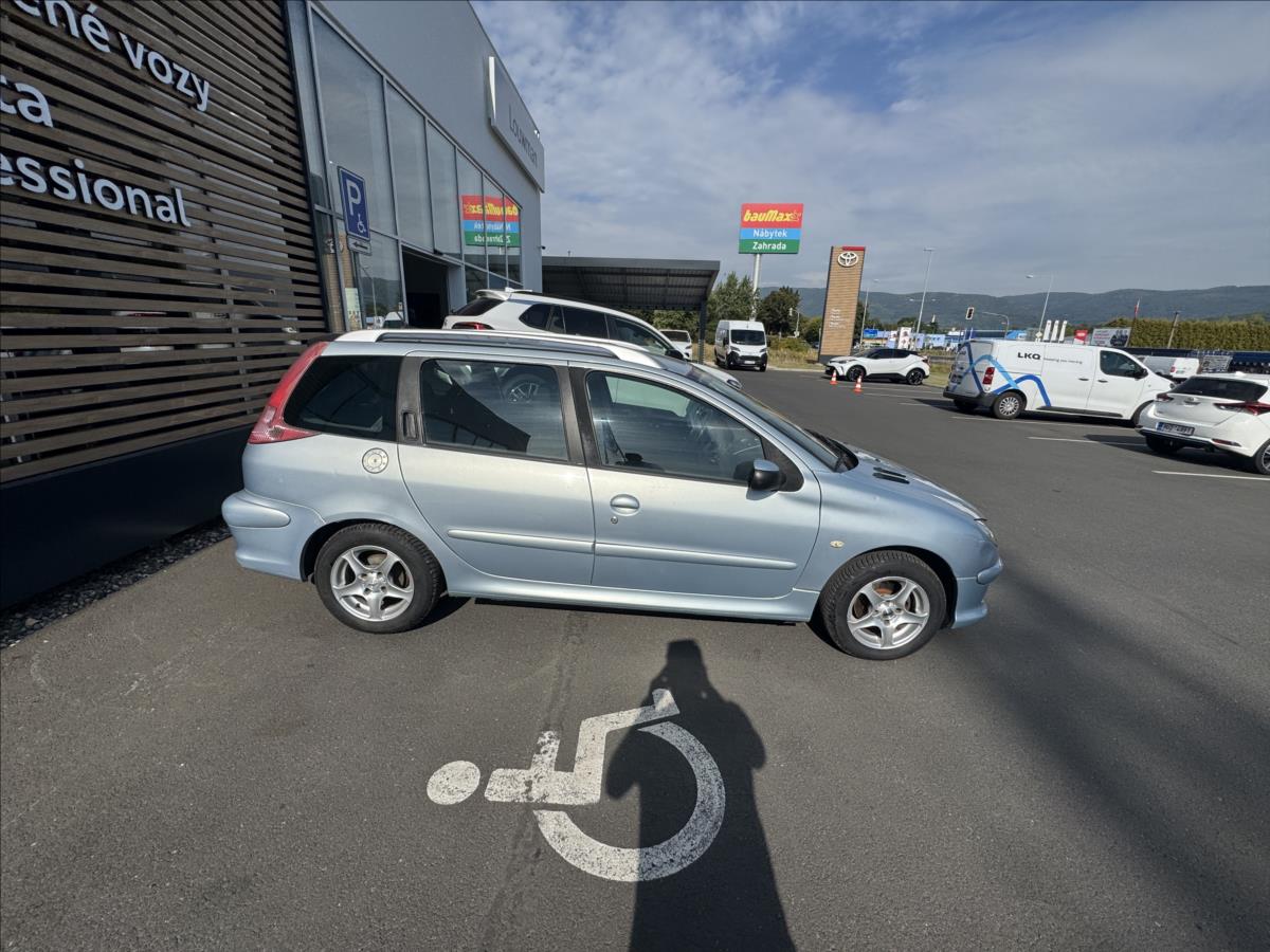 Peugeot 206