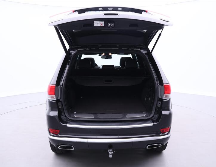 Jeep Grand Cherokee 9