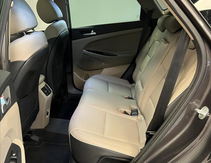 Hyundai Tucson 11