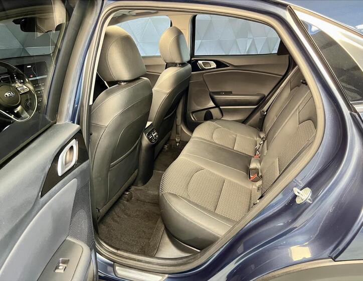 KIA XCeed 11