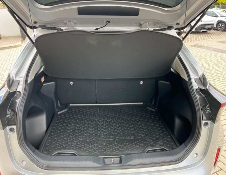 Toyota Yaris Cross 29