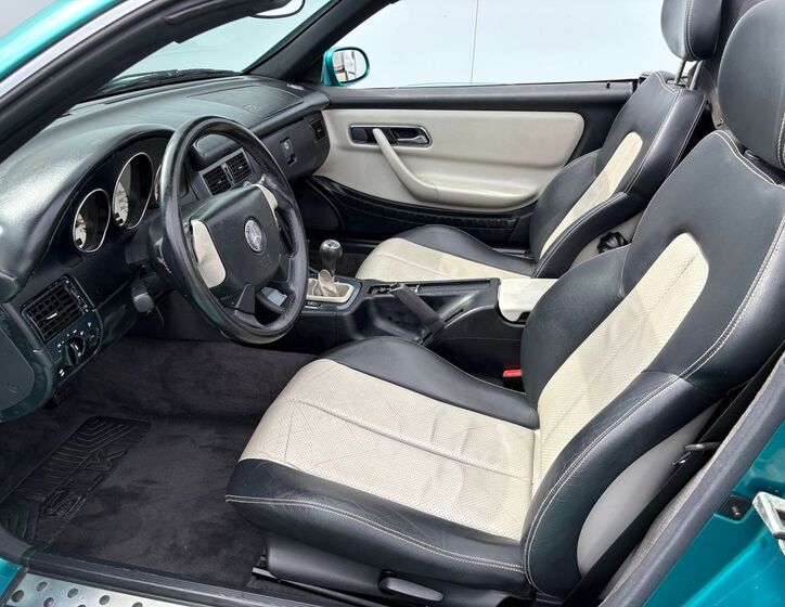 Mercedes-Benz SLK 9