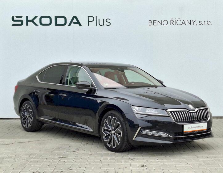 Škoda Superb 12