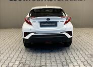 Toyota C-HR 13