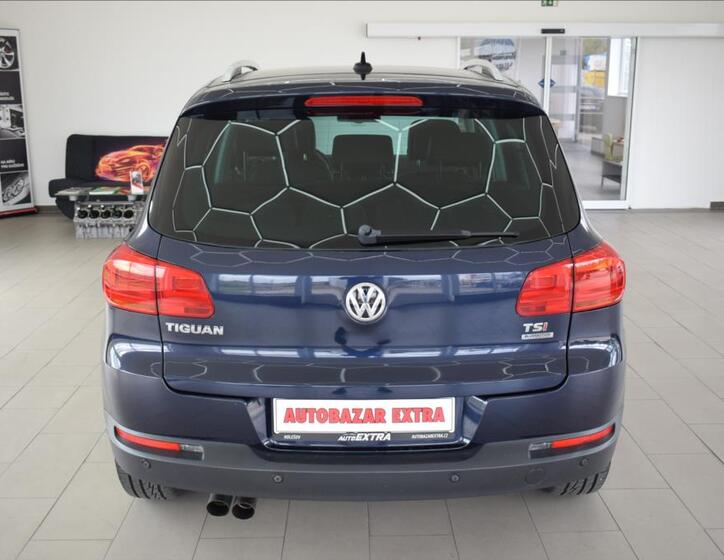 Volkswagen Tiguan 7