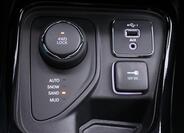 Jeep Compass 25