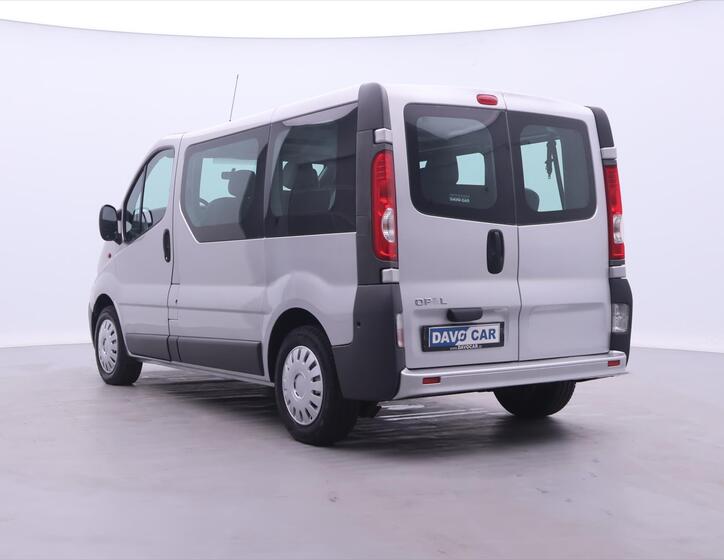 Opel Vivaro 5