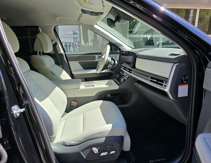 Hyundai Santa Fe 25