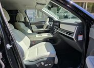 Hyundai Santa Fe 25