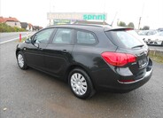 Opel Astra 6