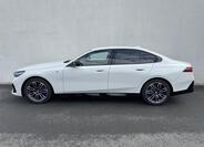 BMW i5 3