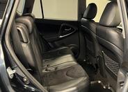 Toyota RAV4 10