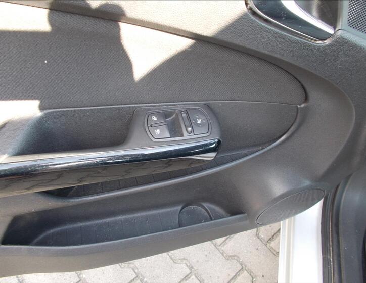 Opel Corsa 21