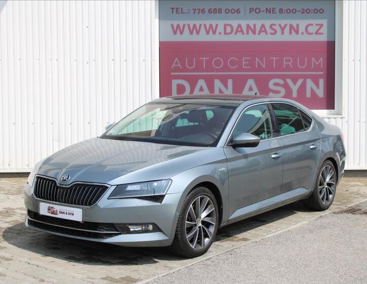 Škoda Superb 1