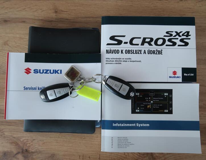 Suzuki SX4 S-Cross 25
