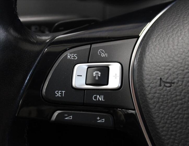 Volkswagen Sharan 18