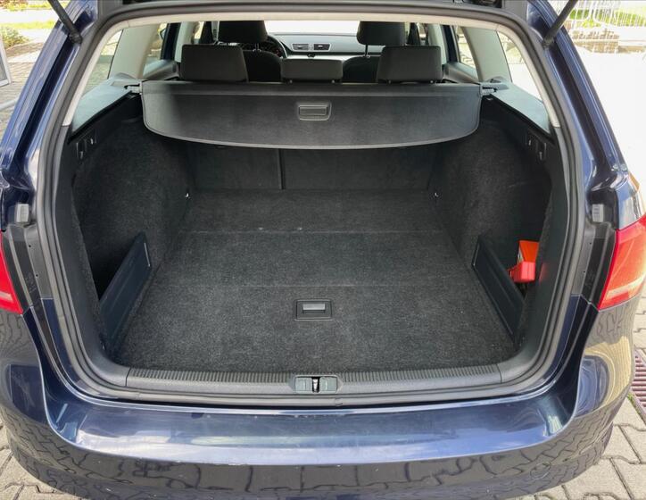 Volkswagen Passat 11