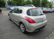 Peugeot 308 4