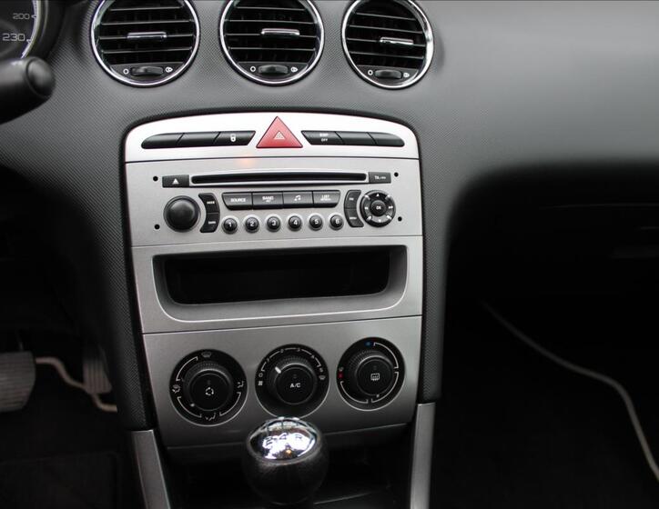Peugeot 308 11