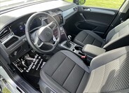 Volkswagen Touran 5