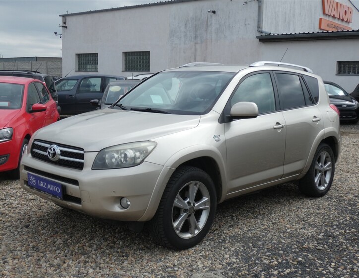 Toyota RAV4 1
