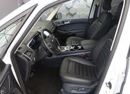 Ford Galaxy 29