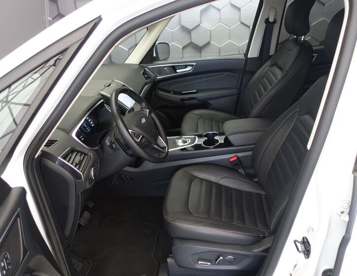 Ford Galaxy 29