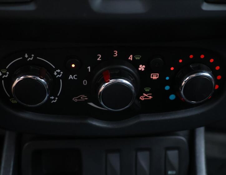 Dacia Duster 16