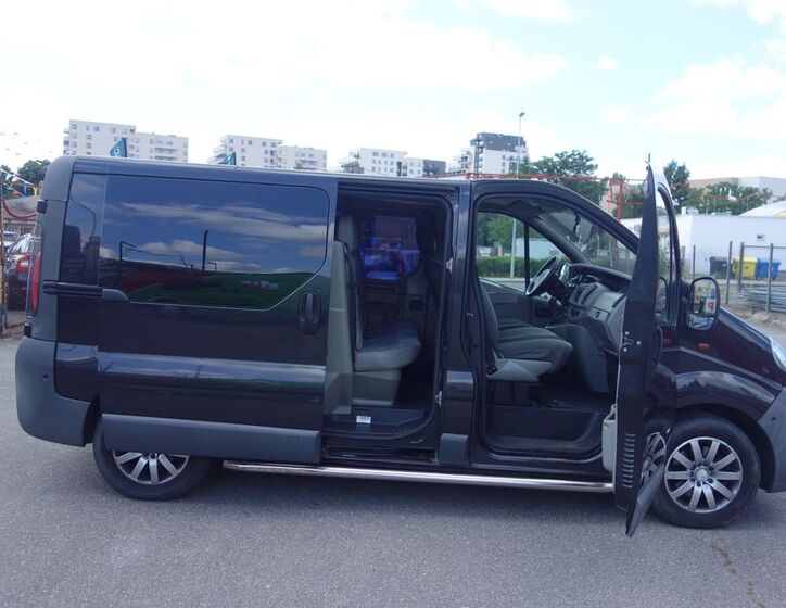 Opel Vivaro 15