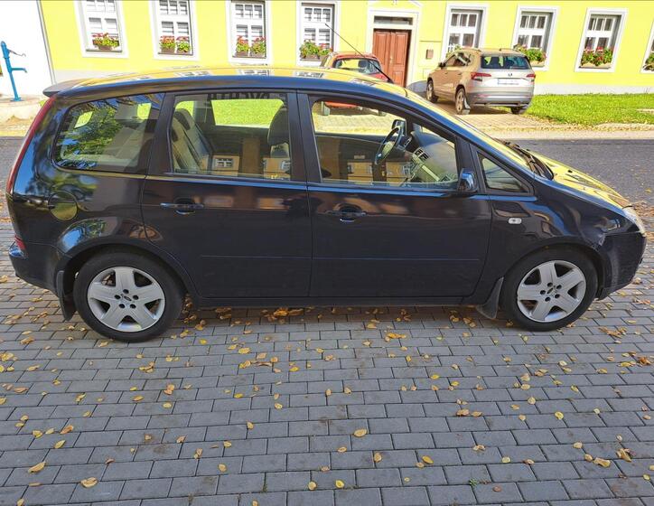 Ford C-MAX 11