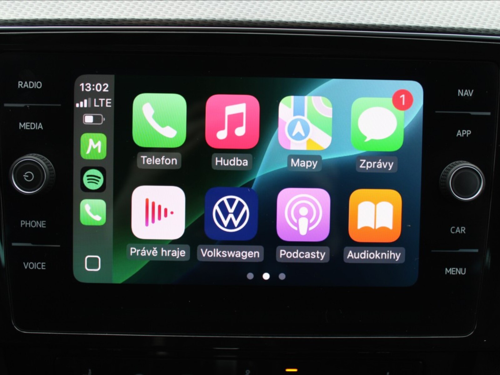 Volkswagen Passat 18