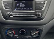Hyundai i20 15